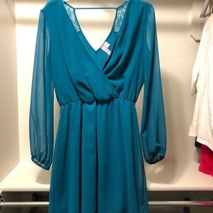 Turquoise dress!